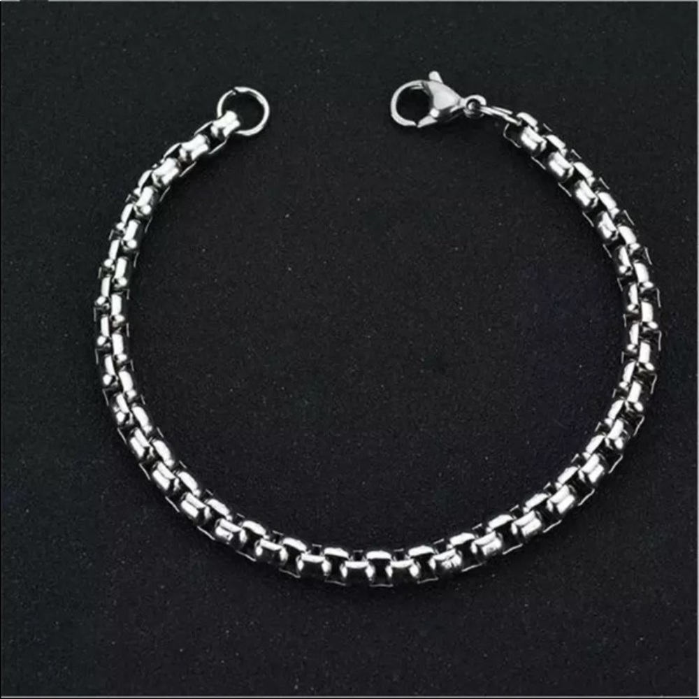 Men’s 316 Silver stainless steel box chain bracelet - Picture 4 of 4